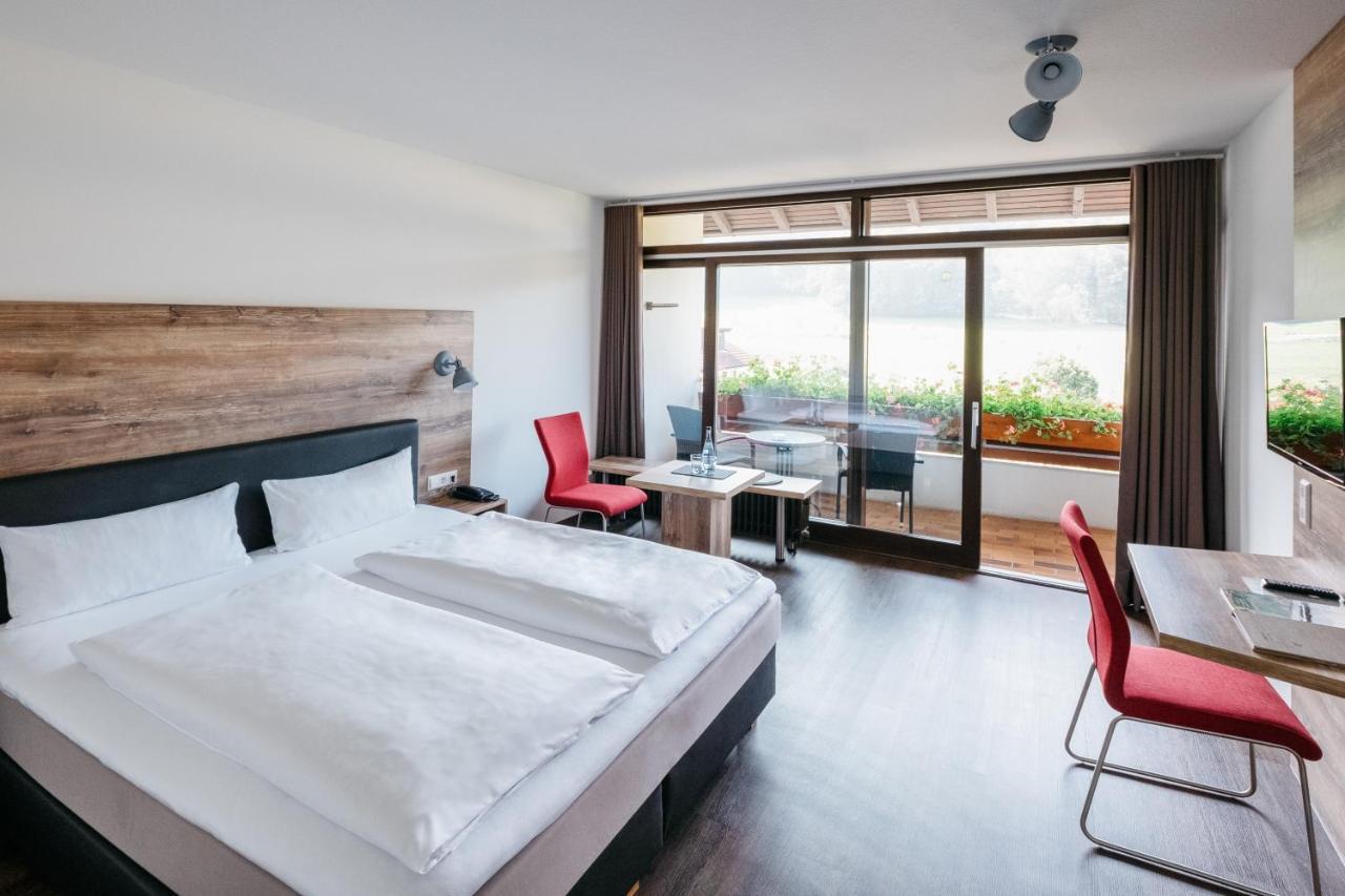 Restaurant & Landhotel Winter Gomadingen Ngoại thất bức ảnh